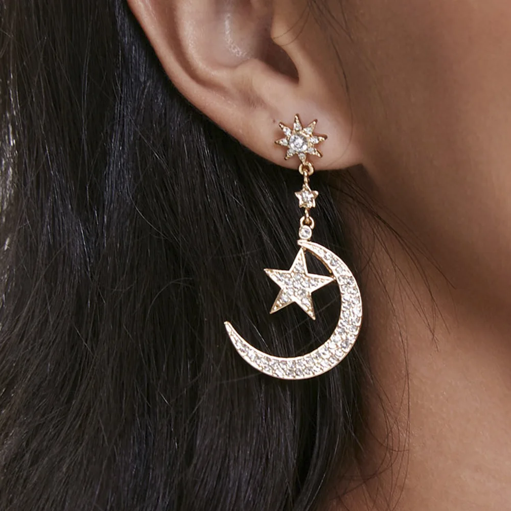 

New Product Explosion Style Fashion And Elegance Star And Moon Earrings Symmetrical Earrings Fashion Earrings For Girls