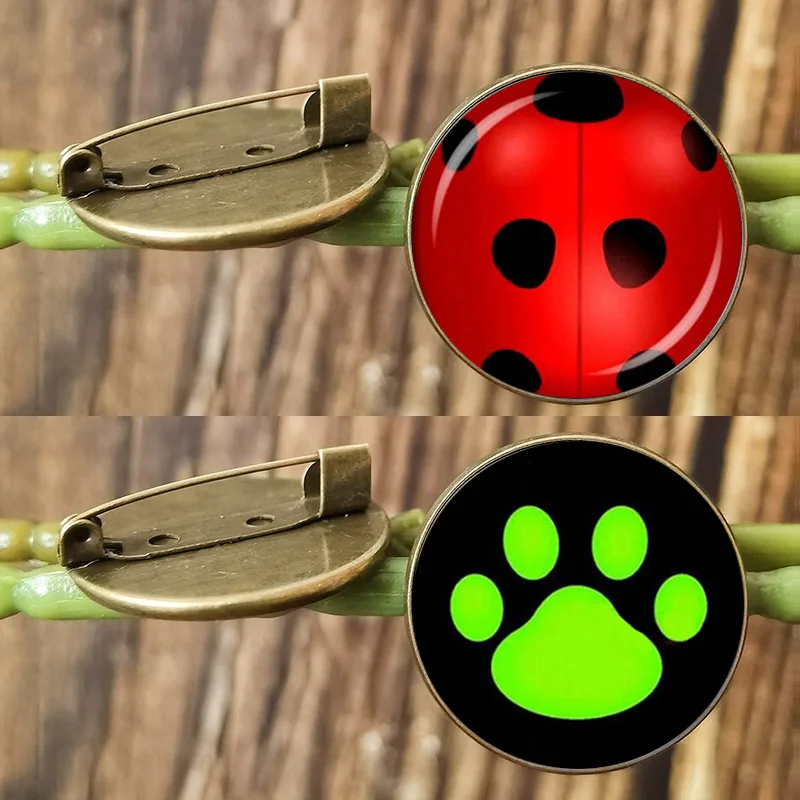 Новинка божьи коровки стеклянный брикет Божья коровка и Черный кот аниме