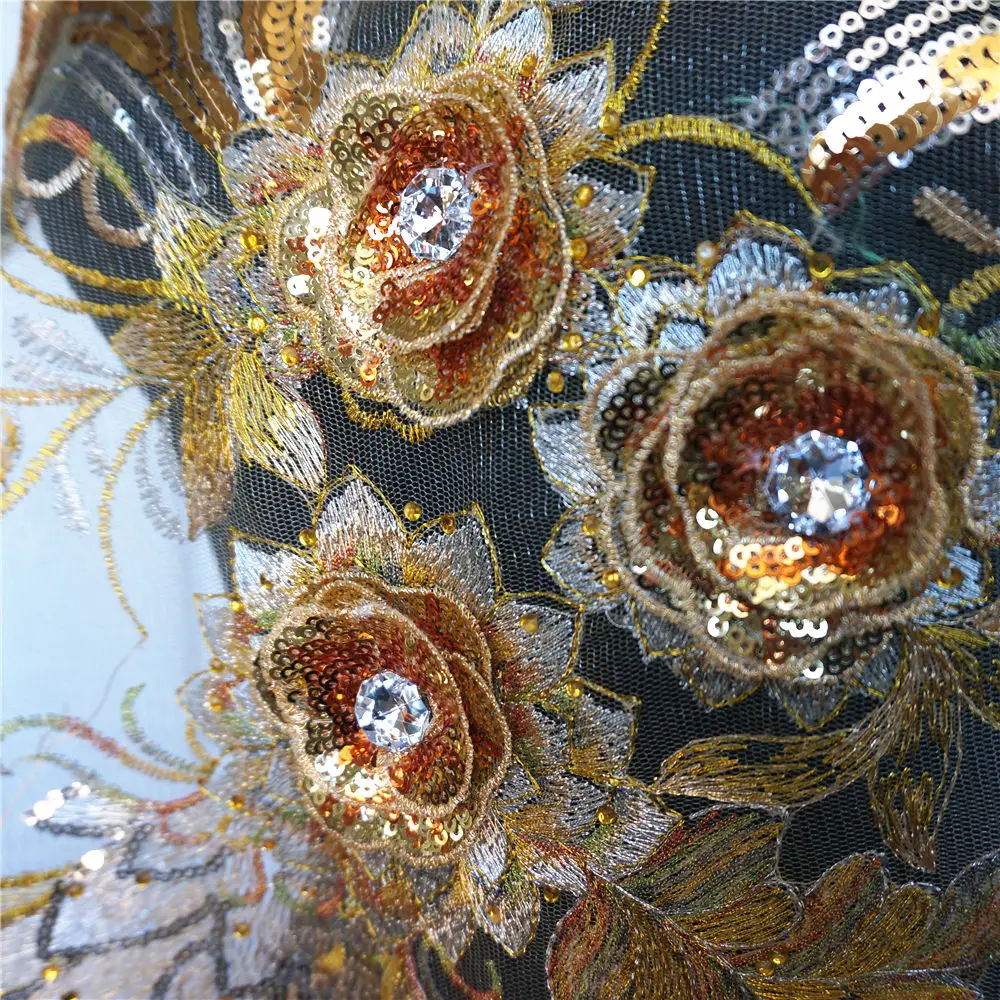 Кружевная ткань с блестками вышитыми цветами и Фениксом 130 см | Дом сад