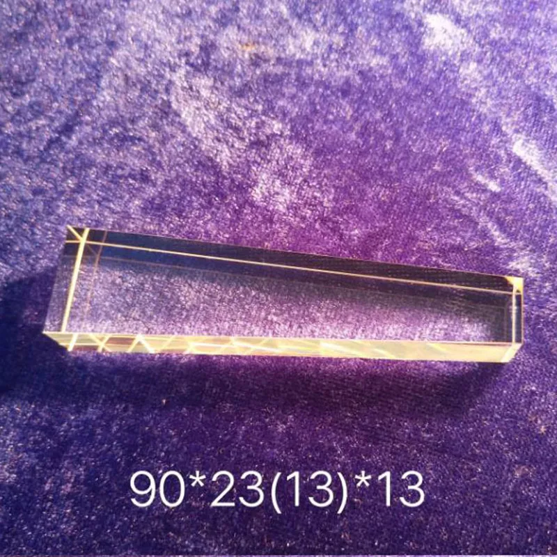 

90*23(13)*13 MM Quartz light cone for 808 hair removal instrument, and is used in conjunction with the 808 semiconductor laser