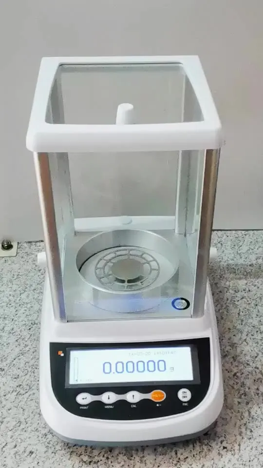 

Internal calibration laboratory semi-micro analytical balance 202g 0.01mg