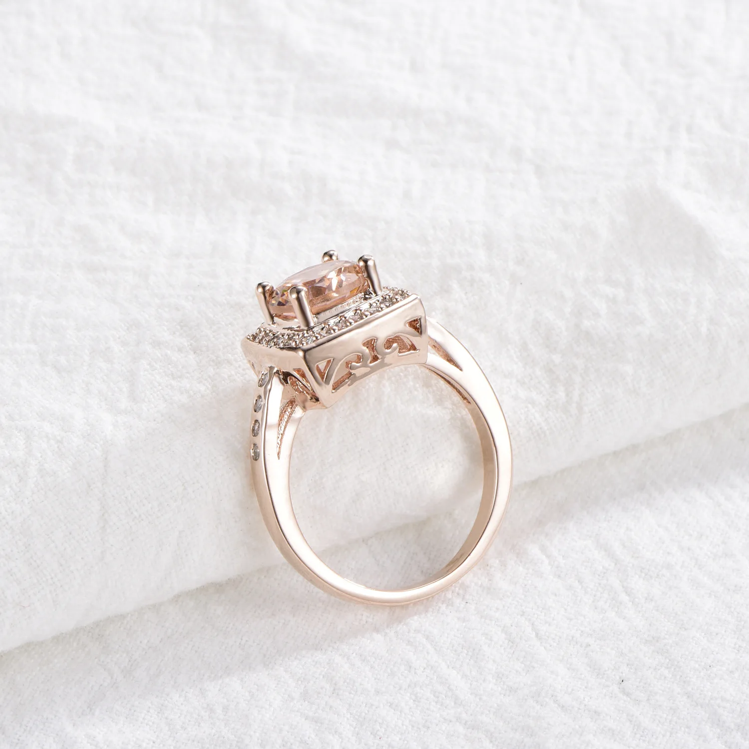 Квадратные разноцветные кольца из розового золота с кристаллами для женщин