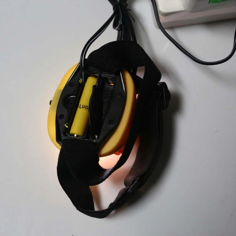 

Adjustable Voltage 3V 4.5V 6V 9V 12V AA or AAA Battery Eliminator US Power Supply Adapter Replace 2 to 8pcs AA Battery
