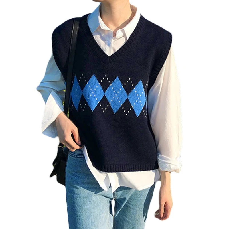 

Жилет женский вязаный, без рукавов, с V-образным вырезом, в клетку