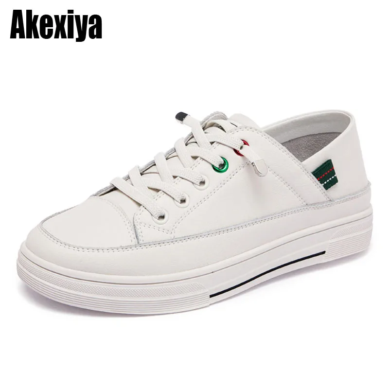 

Женские кроссовки 2022, модная дышащая обувь с вулканизированной подошвой, женская обувь из искусственной кожи на платформе, женская повседн...