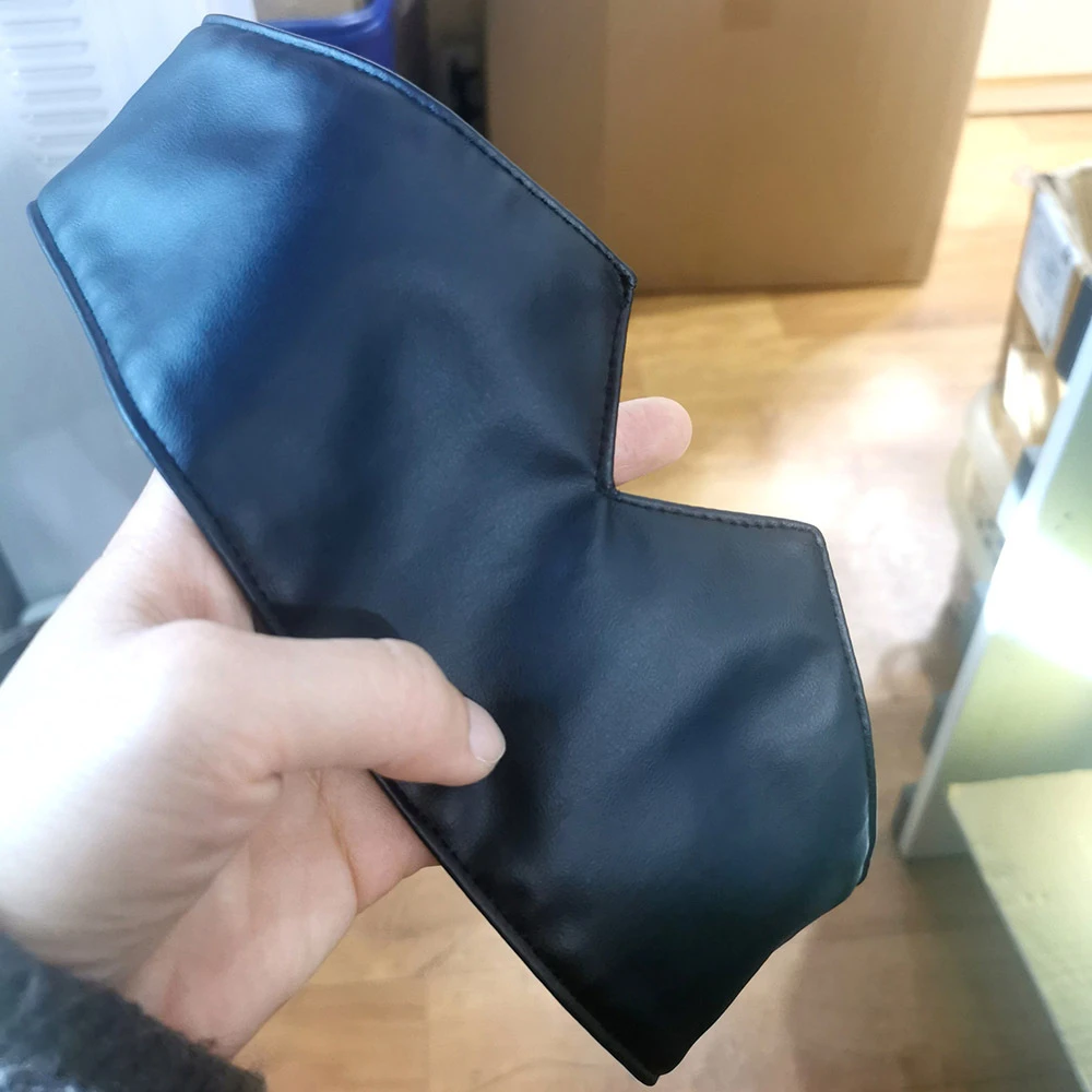 Черная полиуретановая маска для косплея по мотивам аниме | Тематическая одежда и