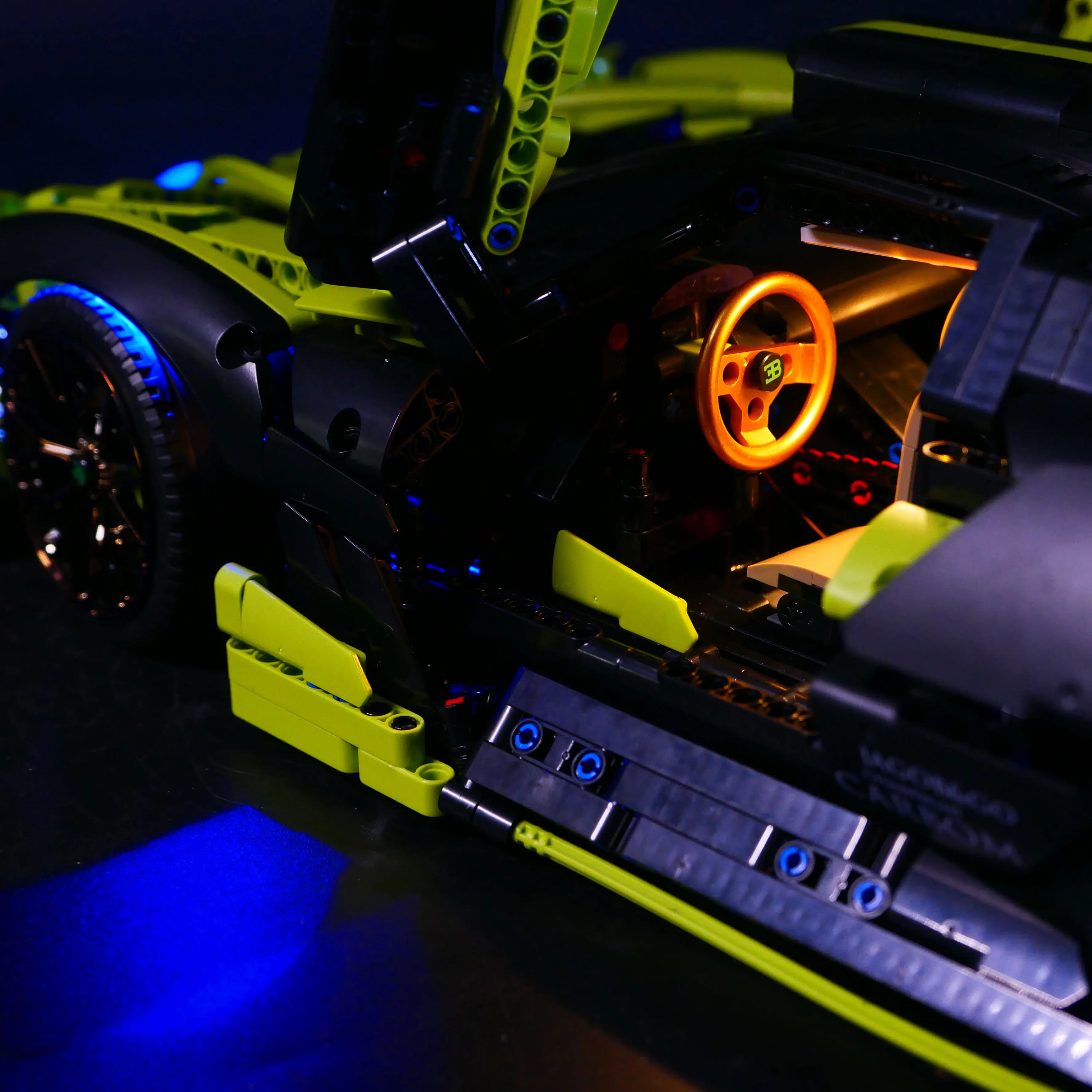 

Racing Sports Car Building Blocks Simulation Super Car With Light Classic Vehicle Remote Control Model Car Bricks MOC Toy