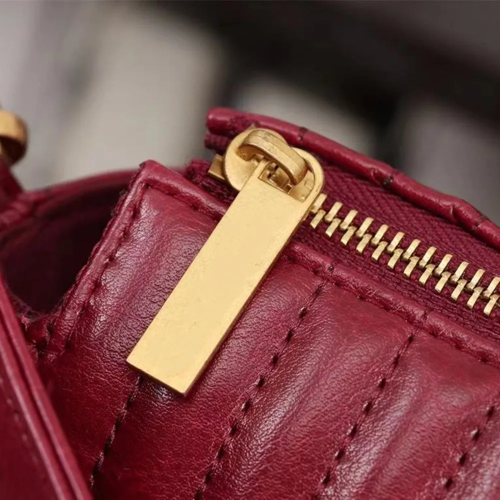 

New Lady's Handbag Classic Hand Bill Of Lading Shoulder Dual-Use Calfskin Production Atmosphere Practical