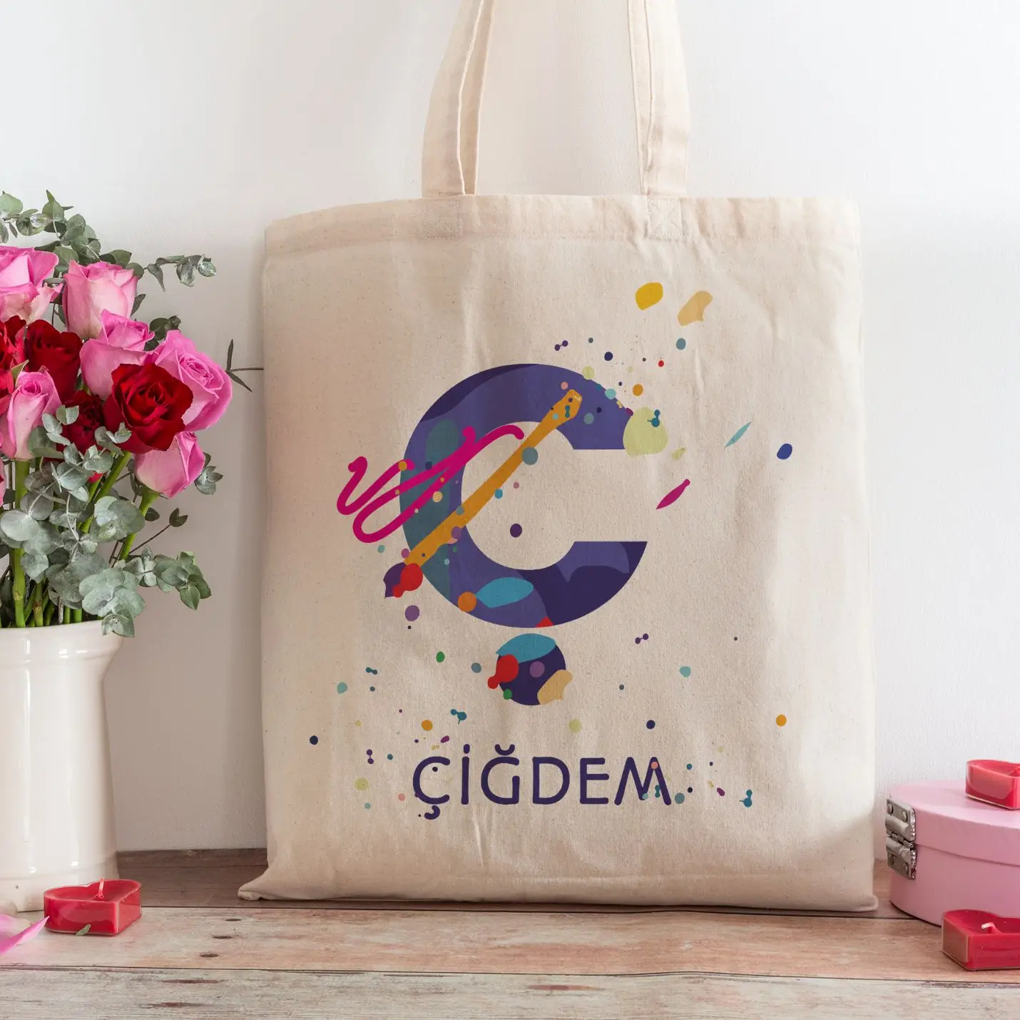 

Personalized O Letter Design Name Printed Bag