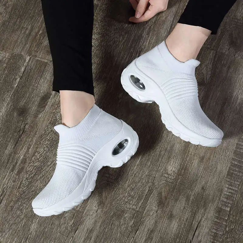 

Sports Shoes Lady Amarelo Children Sneakers Slip On Women Sport Sneakers Plus Sizes Running Sneakers Woman Twnis Tennis 32-49
