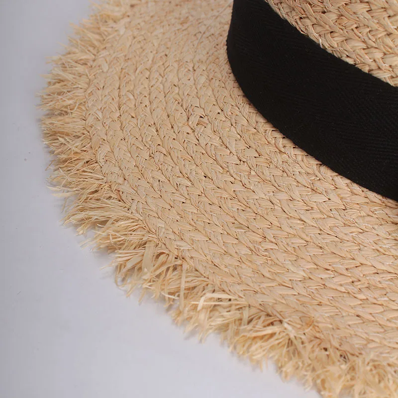 

A Lafite hat, sunshade hat, flat top bow, goes with everything for summer travel