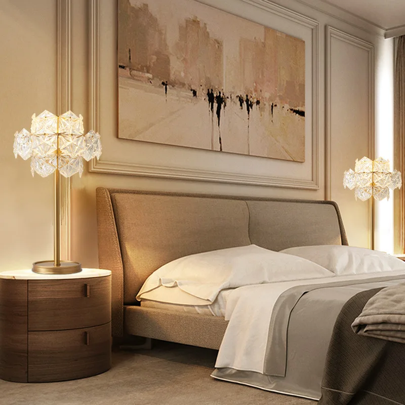 Скандинавская латунная настольная лампа в стиле пост модерн хрустальная E27 для