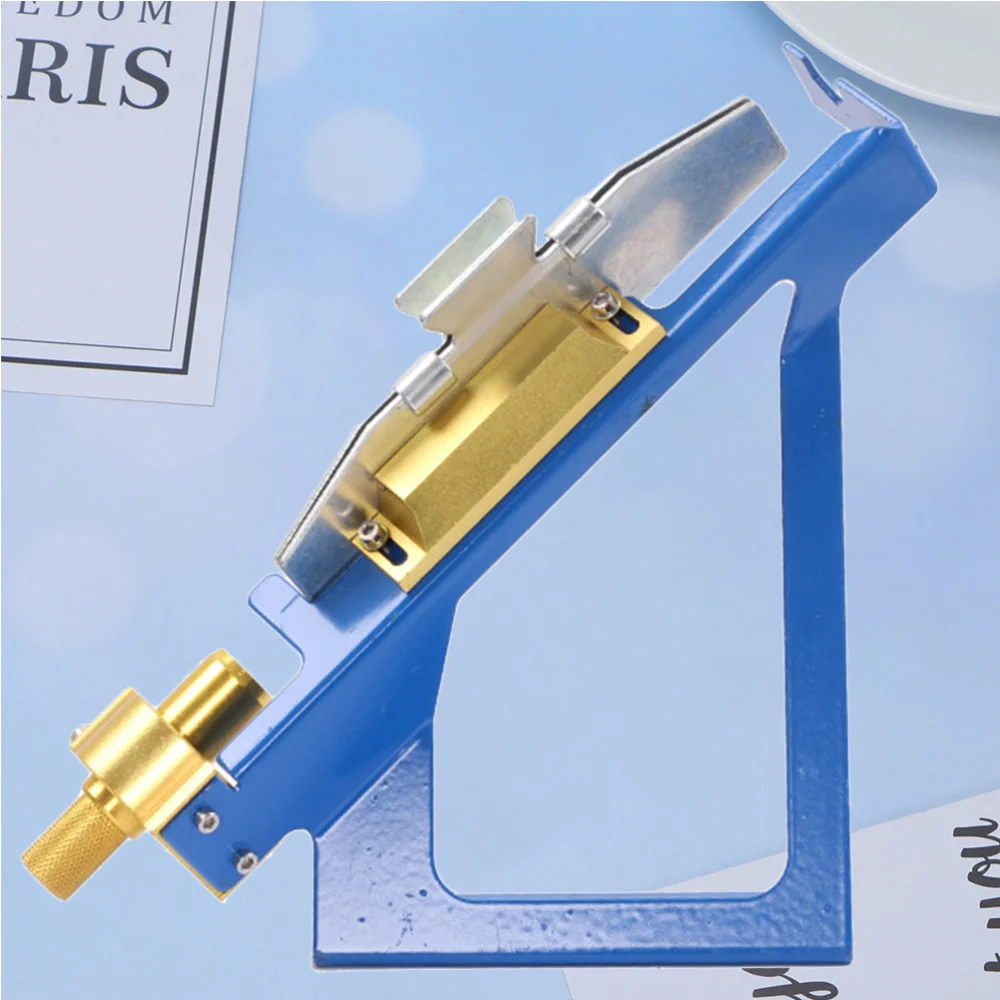 

1PC Fletching Jig Metal DIY Feathers Clamp Tool Arrows Sticky Feather Clip Tool