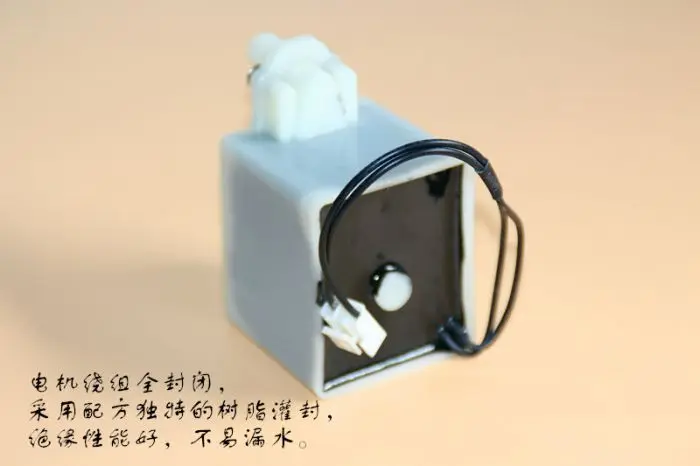 Погружной насос 0 85 В переменного тока Φ расход л в течение одной минуты погружной