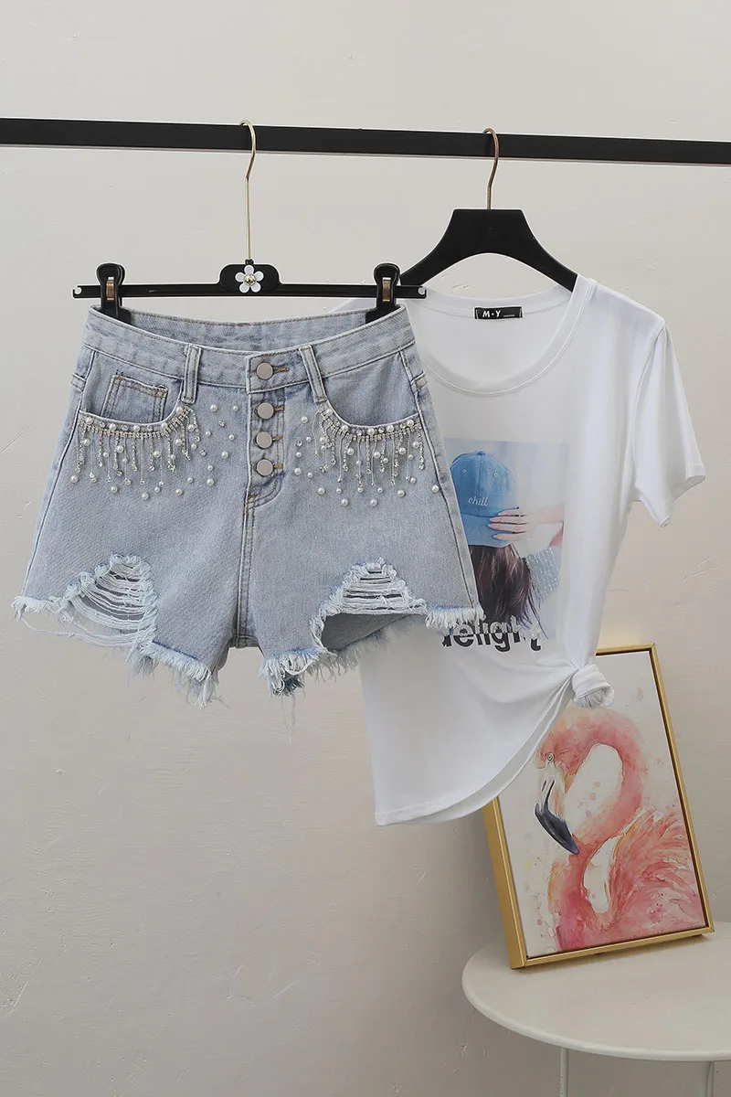 

Beads Diamond Ripped Denim Shorts Women 2021 New Single-Breasted Wide Leg High Waist Shorts Female Loose Jeans Shorts Summer