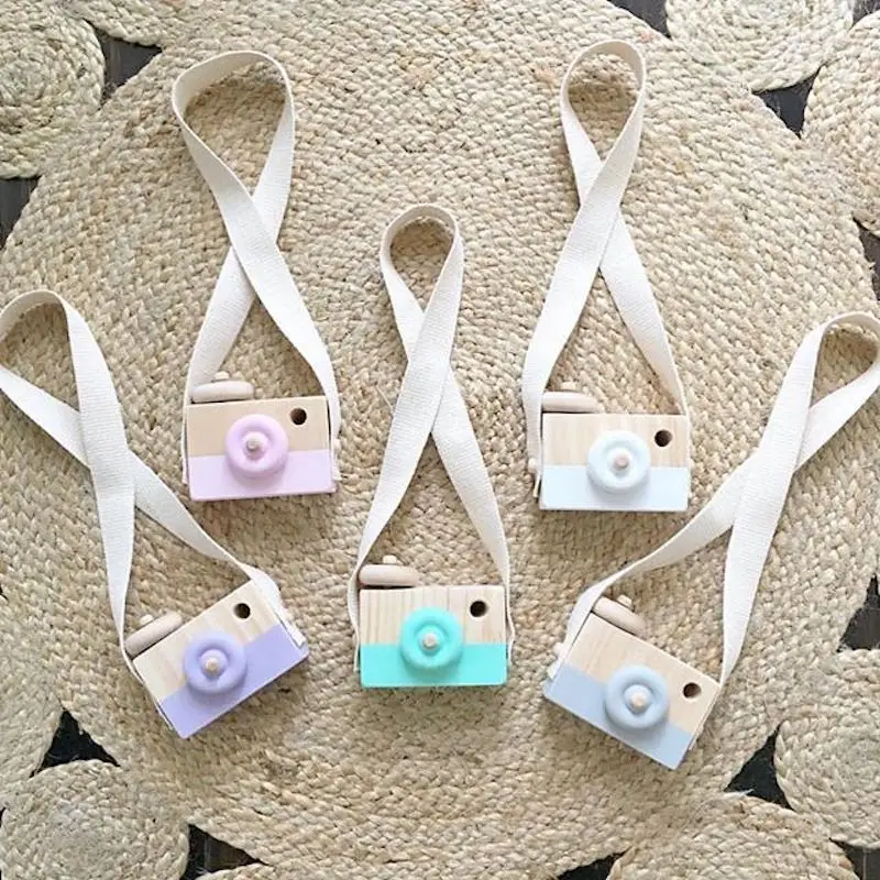 Милая деревянная камера подвесная для маленьких детей реквизит фотографии