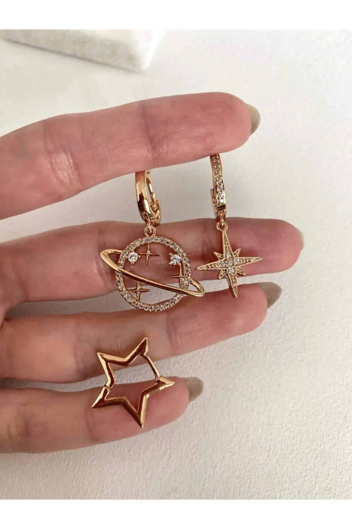 

Women's Gold Color Planet Charm Detailed