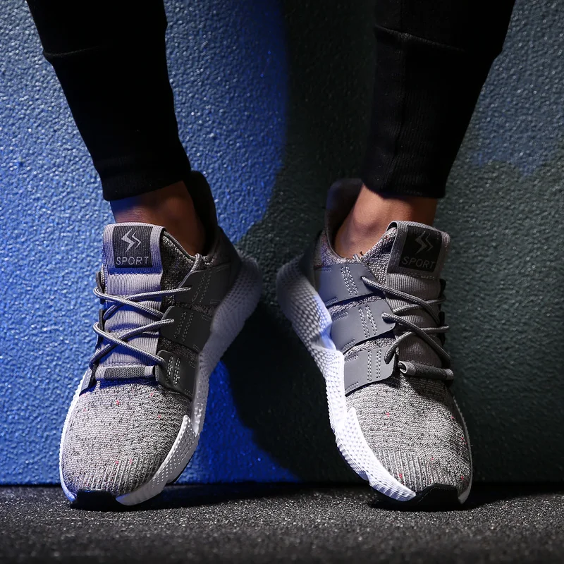 

2021 New Men's Casual Sports Shoes Plus Size Outdoor Walking Running Jogging Man Sneakers Hot Male Tenis Shoes Zapatillas Hombre