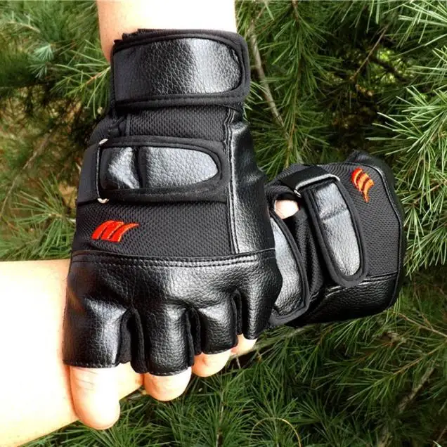 

Tops Men Leather Gloves Gym Exercise Training Sport Fitness Sports Mitts Outdoor Half Finger Glove Wholesale Dropshipping