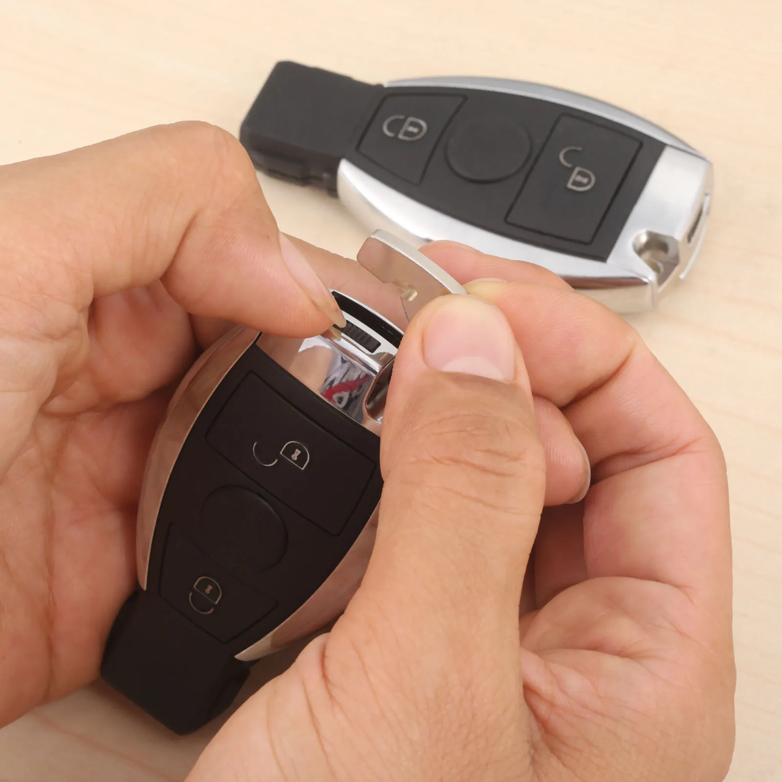 Замена Smart Remote Key 2 кнопки 433 МГц BGA чип лезвие для 2000 2017 Mercedes Benz A E S G CLK SLK ML