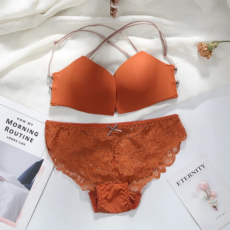 

Wasteheart Women Fashion Gray Wireless Bra Sets Lace Trim Lingerie Straps Cotton Panties Sexy Lingerie Sets Plus Size Backless