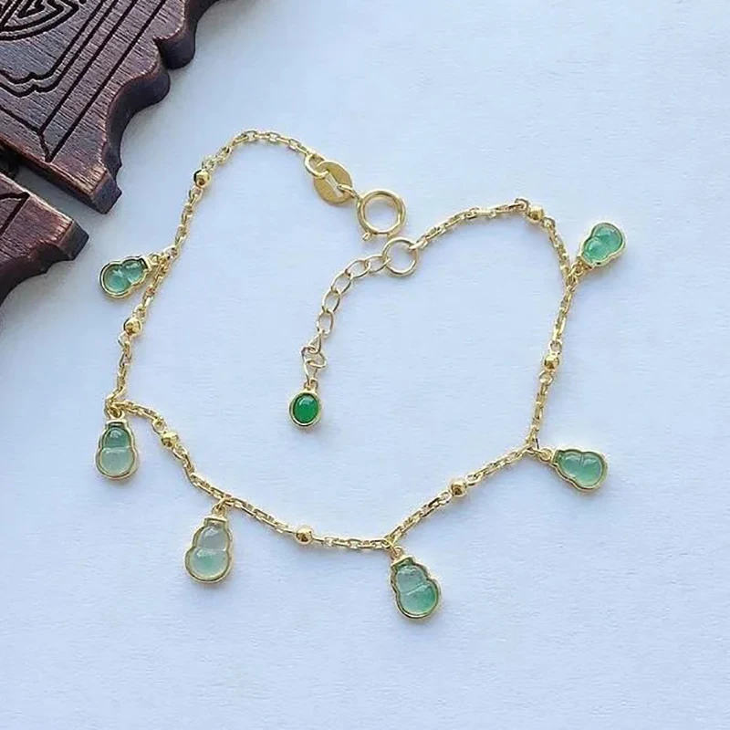 

Inspired design silver inlaid natural chalcedony gourd ladies bracelet elegant light luxury exquisite jewelry