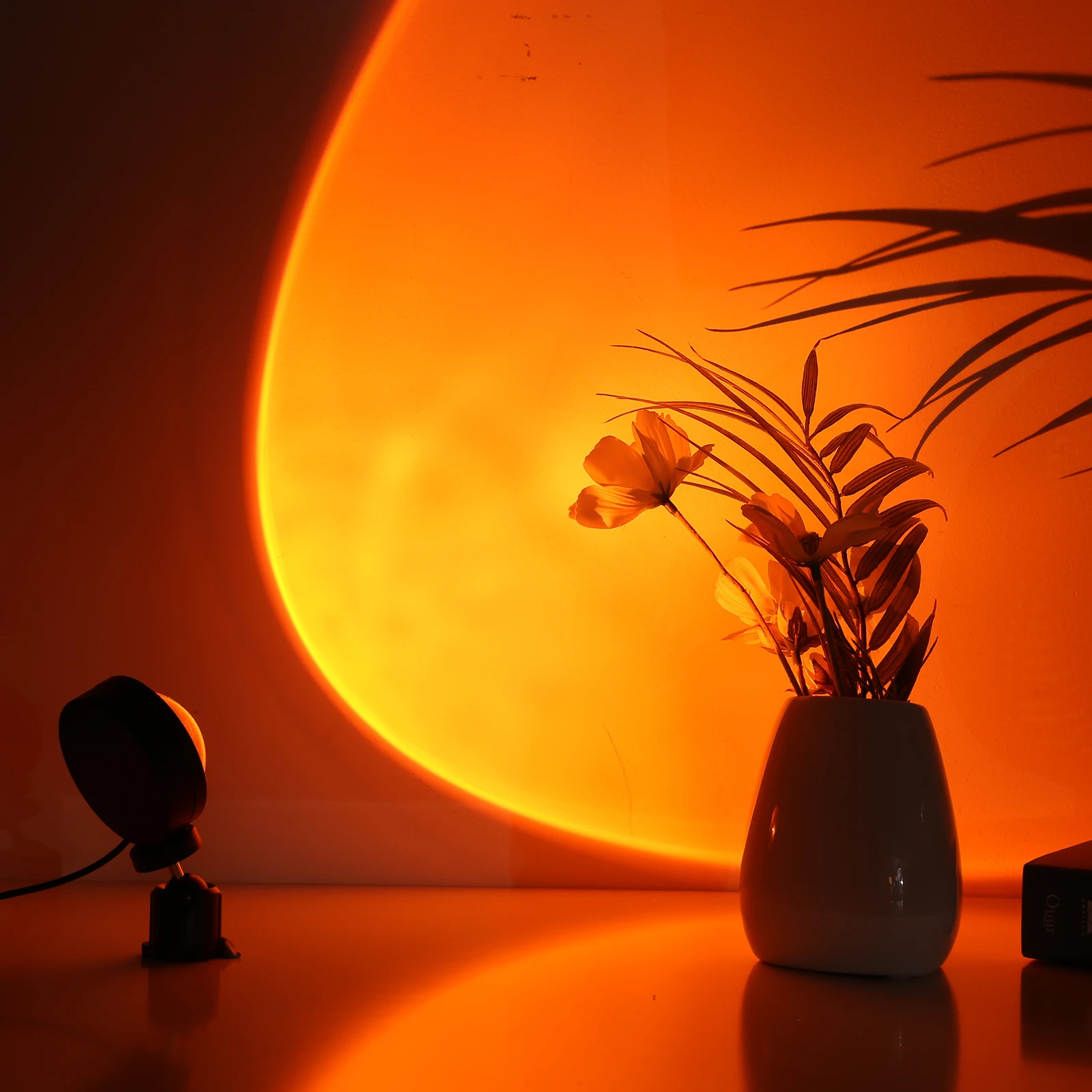 

Night Light Rainbow Sunset Projector Home Coffee Shop Background Wall Decoration Colorful Sunset Atmosphere Lamp