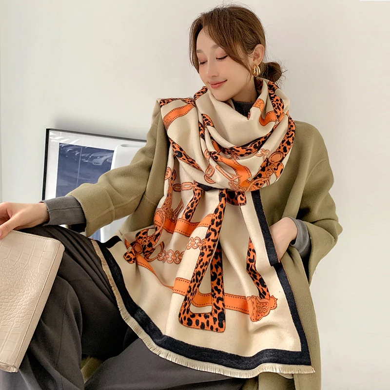 

2020 Winter Cashmere Scarf Lady Design Warm Pashmina Blanket Carriage Scarves Women Shawl Female Decoration Thick Foulard