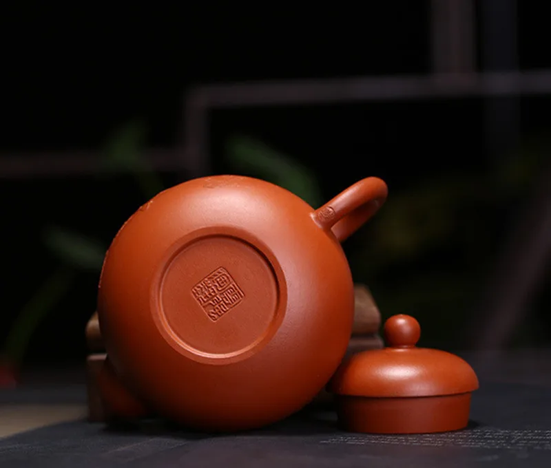 

2020 Real Teteras China Teapots Purple Clay Teapots Yixing Teapot Kung Fu Teaset 190ml Famous Handmade Pots With Gift Packaging