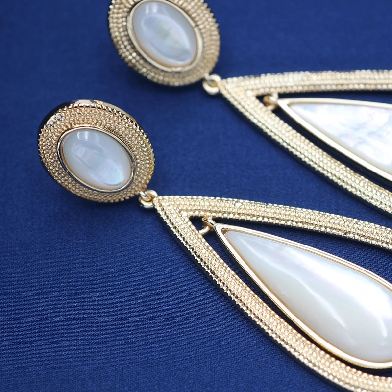 Женские длинные серьги подвески с натуральным пресноводным