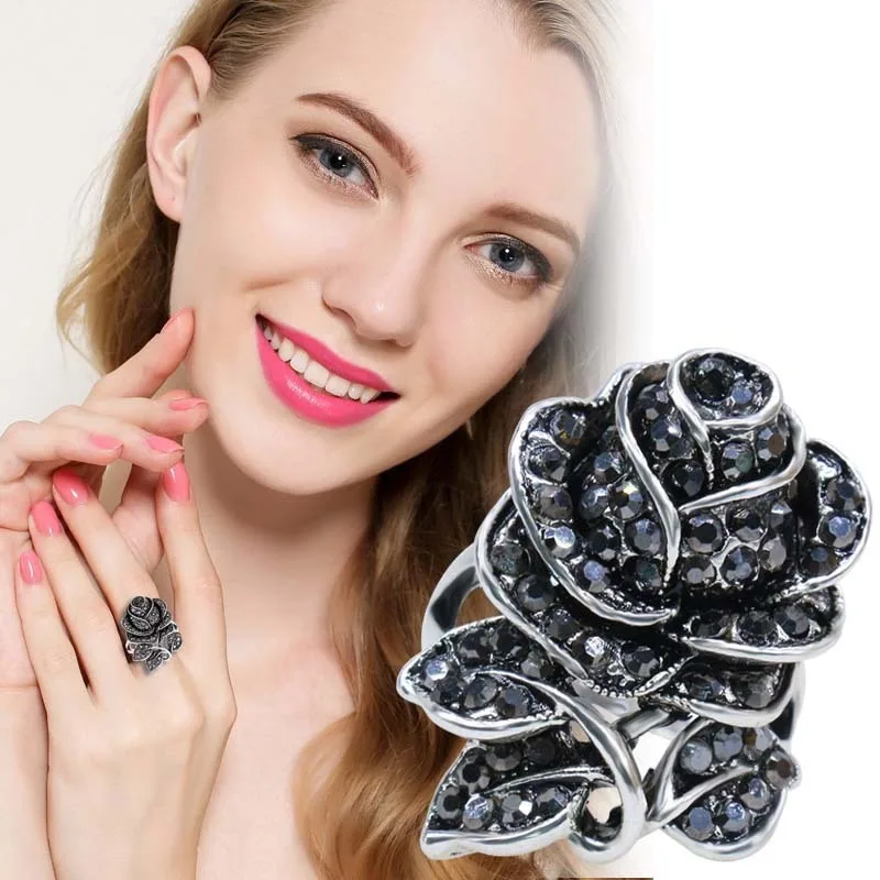 

2020 new black rose ring and CZ micro shop Christmas New Year Party Jewelry retro garland ladies wholesale bulk