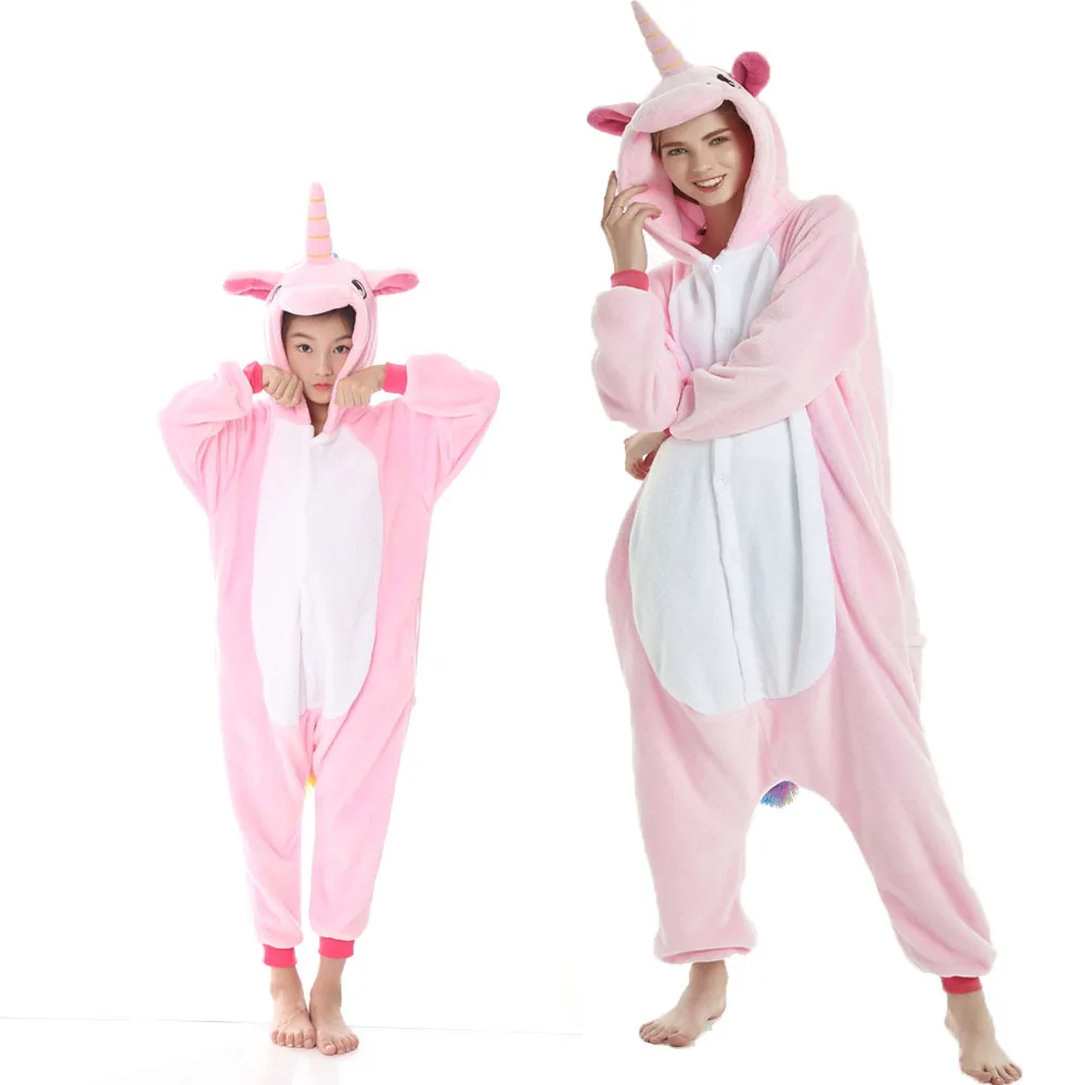 Пижама кигуруми в виде единорога комбинезон для взрослых с изображением