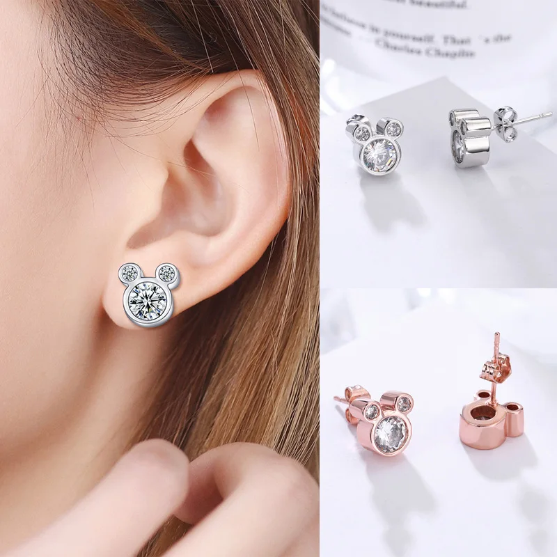 

Bear Cute Earrings Stud For Women Crystals Cartoon Anime Jewelry Wholesale 2022 New Trend Luxury Earring Wedding Accessories