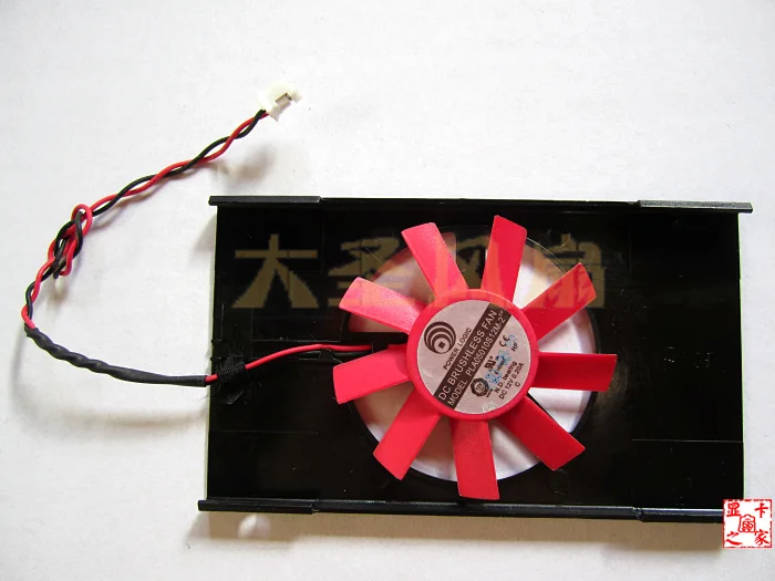 

AMD FirePro V3900 PLA05010S12M-2 0.2A graphics fan