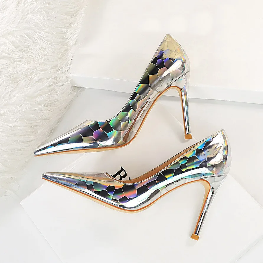 Snake Print Patent Leather Woman Pumps Sexy Pointed Toe Stone Pattern High Heels Fashion Gold Silver Stripper Nightclub Shoes