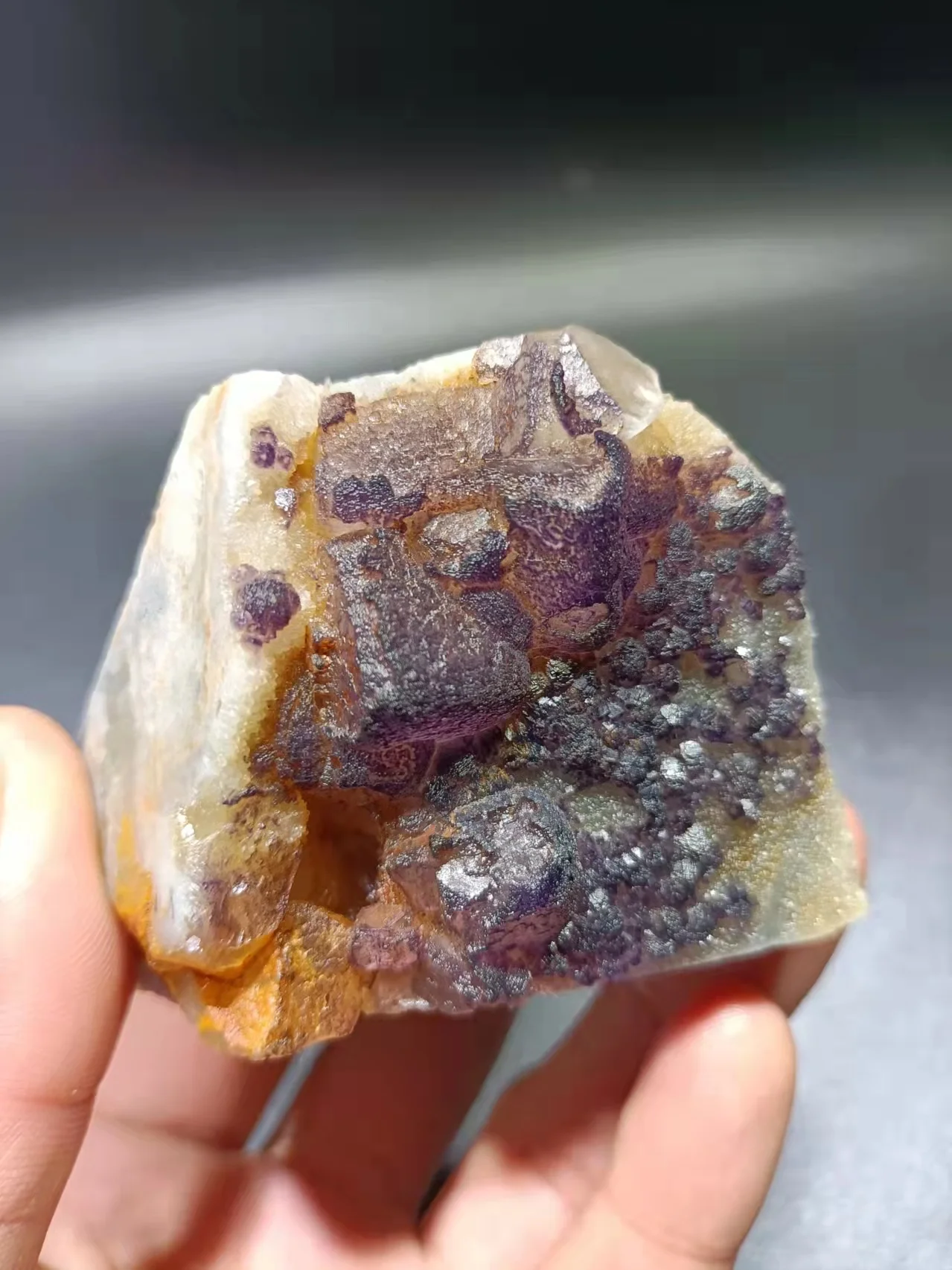 Натуральный кварцевый кристалл раствор флюорита symbiont минеральный образец