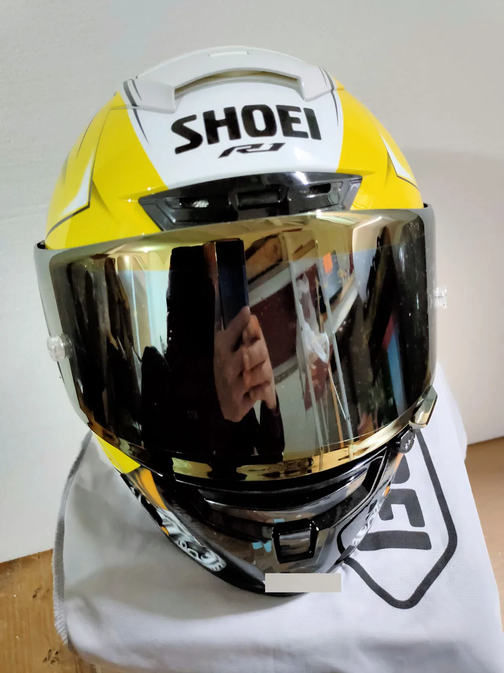 

Special price sale Full Face helmet X14 YAMA HA R1M GOLDEN COLOR Helmet black ant Riding Motocross Racing Motorcycle Helmet