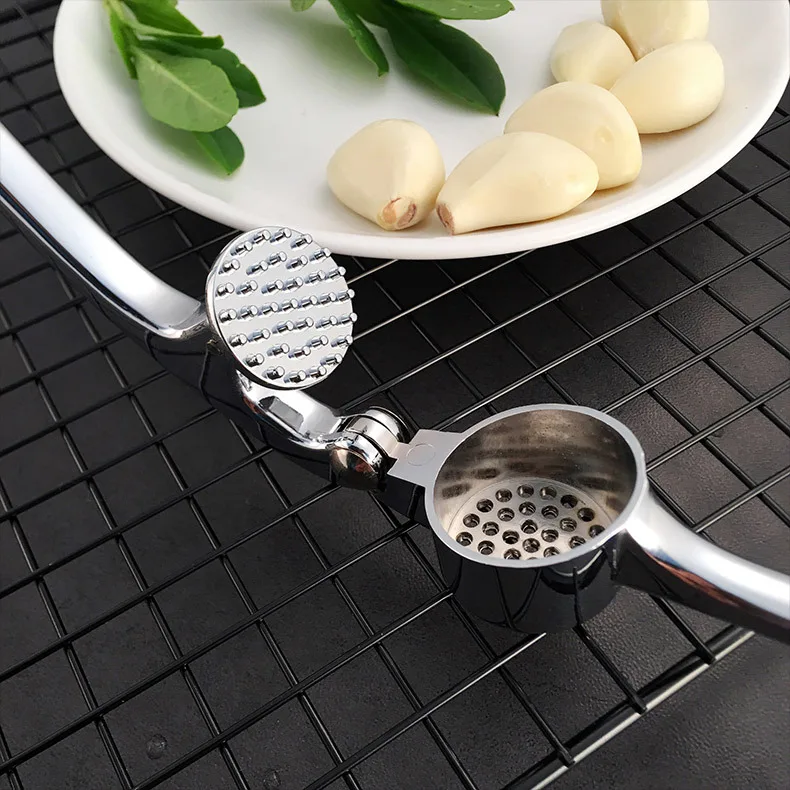 

Premium Metal Garlic Press Garlic Mincer Chopper Crusher Presser Slicer Grater Squeezer with Great Handle Kitchen Tools