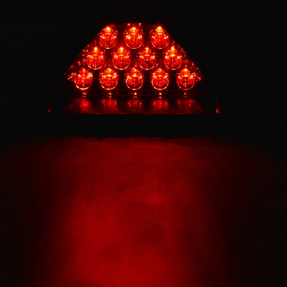 Треугольный светодиодный тормозной сигнальный светильник онарь для авто