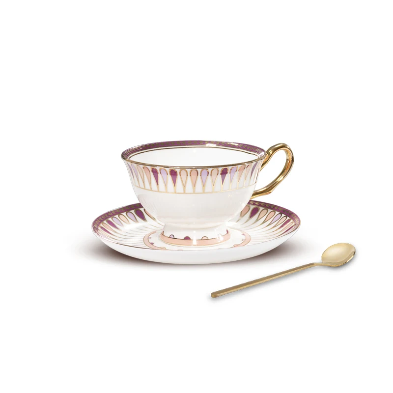 

Porcelain Coffee Cup Set Creative Vintage European White Bone China Ceramics Teacup Gold Rim Arabic Tazas Cafe Dinnerware E5BD