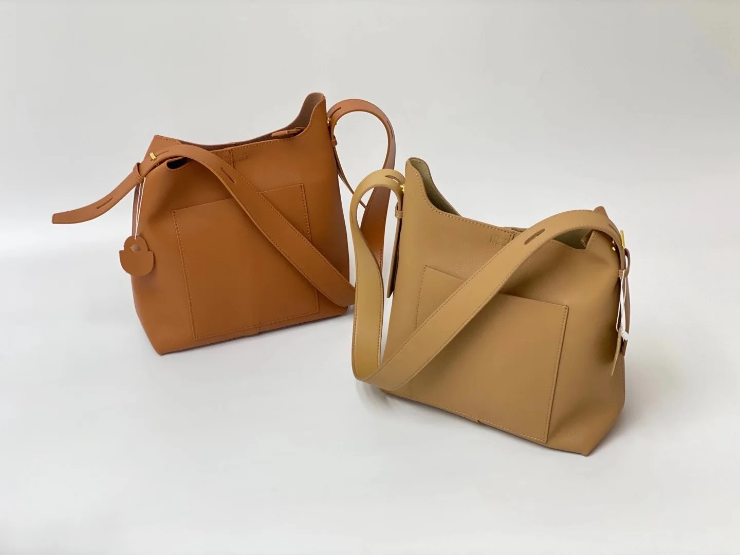 

Spring/summer 2021 new bucket bag retro shoulder diagonal women in Europe and America