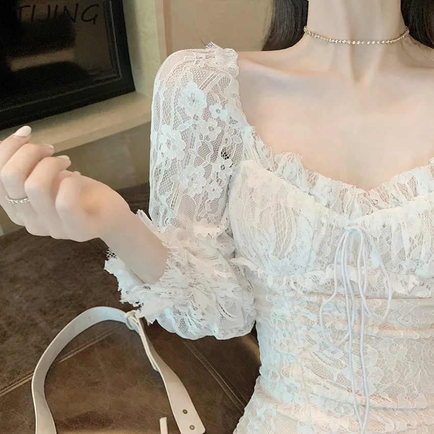 Женское элегантное кружевное платье белое черное с длинным рукавом в винтажном