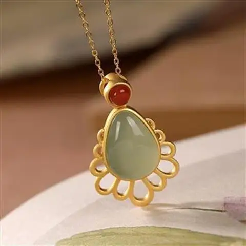 

S925 Sterling Silver Hetian Jade Gray Jade Personality Creative Fashion Elegant Female Clavicle Pendant Gilding Craft Silver Set