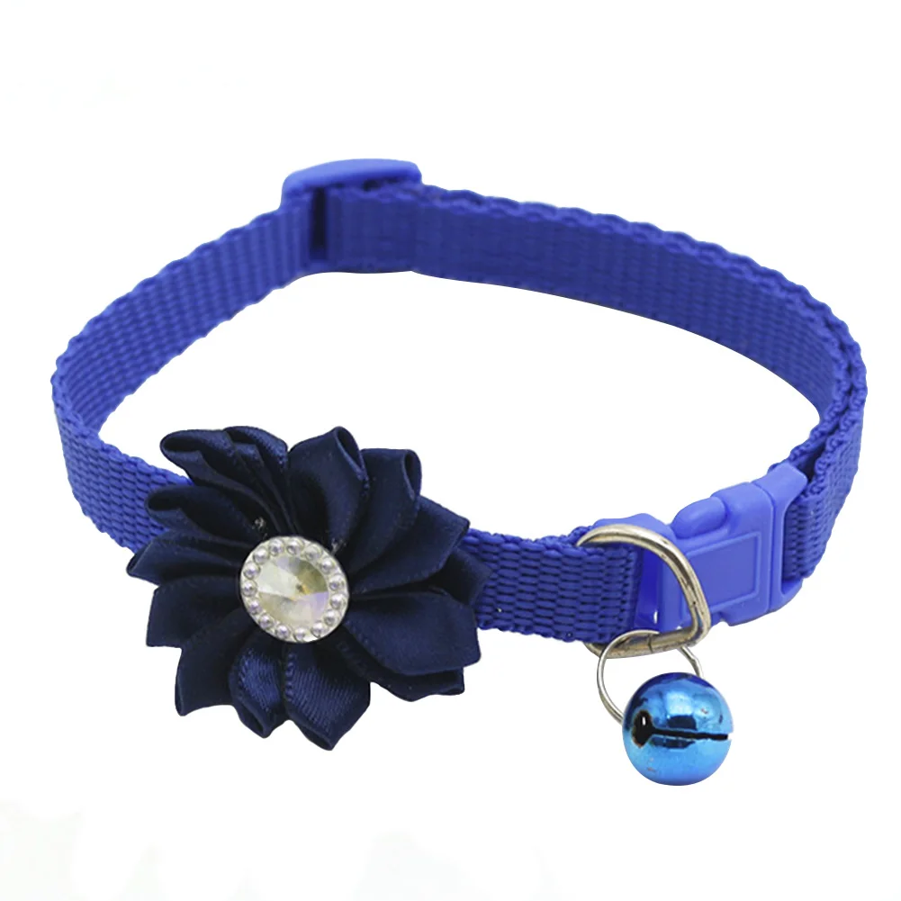 С колокольчиком в подарок ошейник для домашних животных застежка кнопка цветок