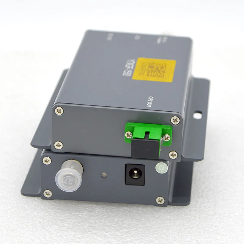 New FTTH Indoor YTXGF1550 Optical Fiber Transmitter 1550nm CATV Optical Transmitter SC/APC Connector DC12V RF input Wholesale