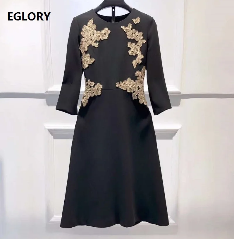 

Luxury Dress 2020 Autumn Winter Party Gorgeous Dress Women Appliques Lace Embroidery Deco 3/4 Sleeve Slim Fitted A-Line Dress