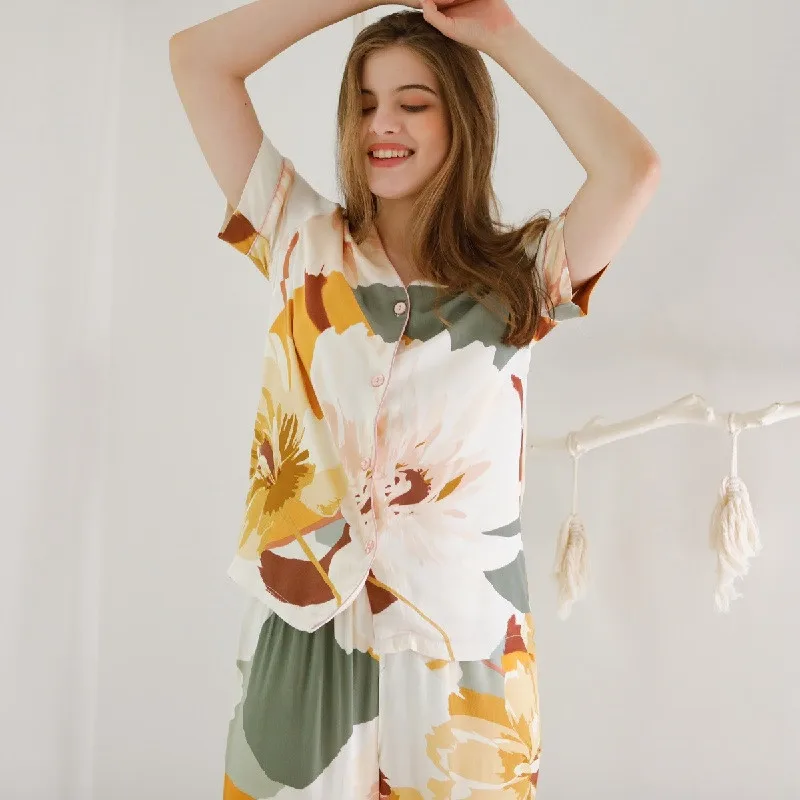 Модный желтый цветочный вискозный женский пижамный комплект с коротким рукавом