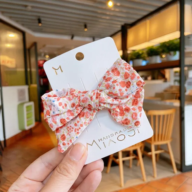

2Pcs New Korean Candy color Plaid Floral Fabric Bow Duckbill Clip Fashion Beautiful Girl Children Barrettes Hair Accessories