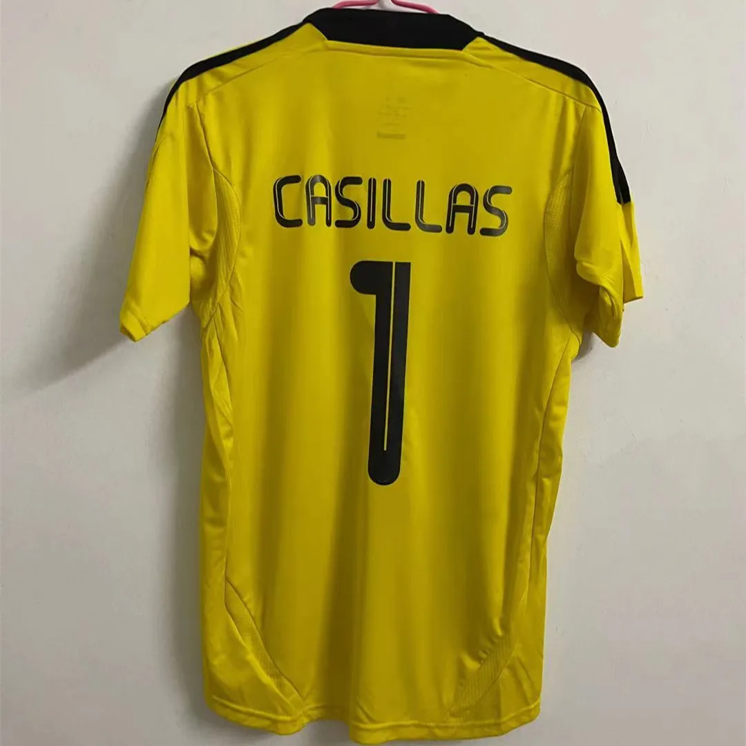

2011/12 Retro Casillas Vintage Jersey Classic Shirt