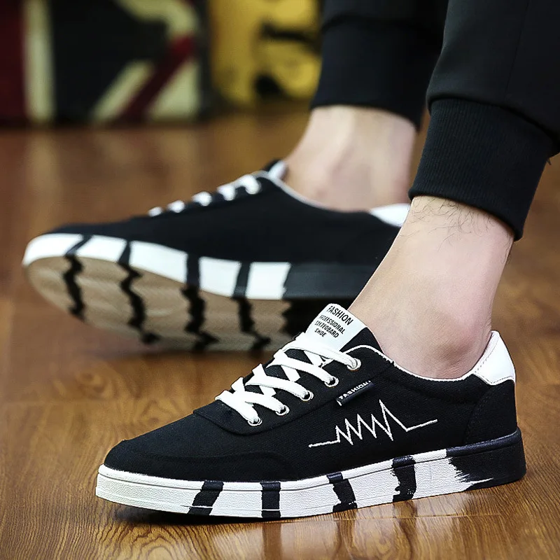 

Spring Junior Flat Shoe Student's Korean Version Air-permeable Small White Shoes with Low Upper Lace Fashion Men's Shoes
